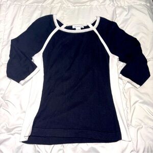 Liz Claiborne Black and White Crew Neck Sweater
